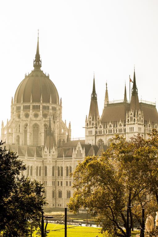 Parliament Suite With A View Budapest Extérieur photo